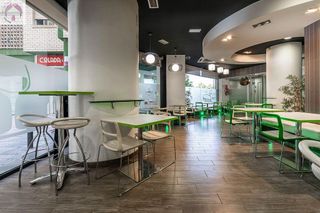 Local comercial en venta en San Francisco Javier en Granada