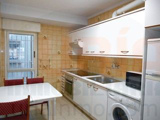 Piso en alquiler en Zona Teatro Campoamor en Oviedo