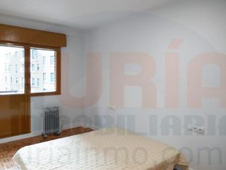 Piso en alquiler en Zona Teatro Campoamor en Oviedo