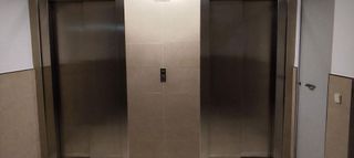 Garaje en venta en Joc de la Bola - Camps d'Esports - Ciutat Jardí - Montcada en Lleida