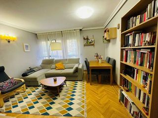 Piso en alquiler en Lucero en Madrid