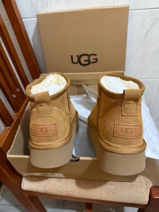 Botas UGG Castanhas