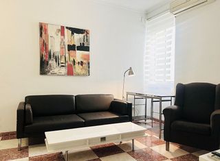 Piso en alquiler en Los Remedios en Sevilla