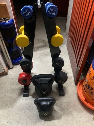 Rack Mancuernas y Pesas