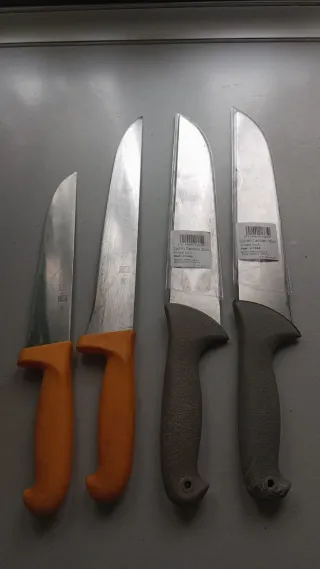 Set di 4 coltelli da cucina 3 Chiodi e Archi