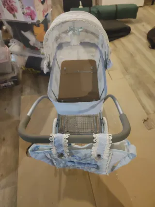 Carro de juguete clásico Carol