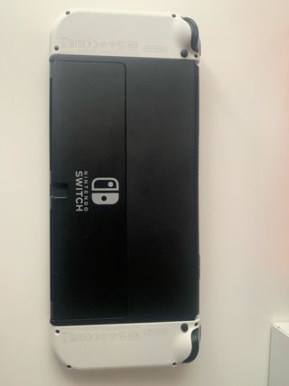 Nintendo Switch OLED + Persona 5 Royal