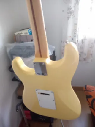 Guitarra Eléctrica Fender Player Stratocaster