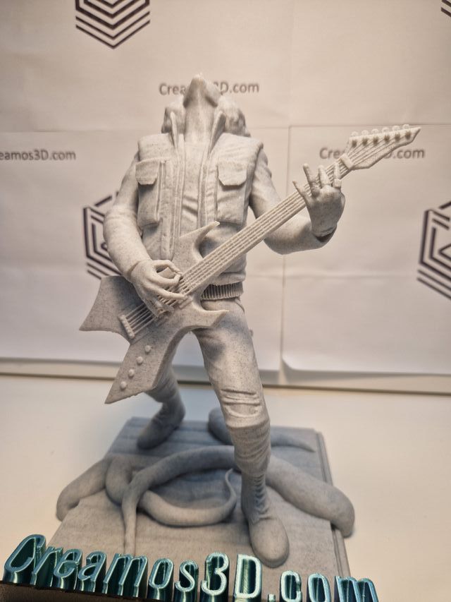 Figura Eddie Munson - Stranger Things