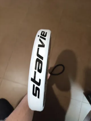 Pala de pádel Starvie Astrum Eris 2023