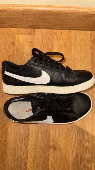 Zapatillas Nike Blazer Low, Negras y Blancas