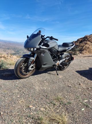 Zero Motorcycles SRS PREMIUM +RAPID CHARGE  2021