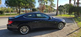 Mercedes-Benz Clase C 2011