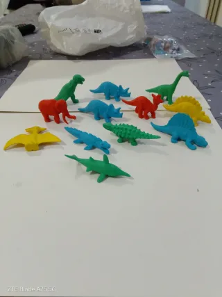 Set 12 Gommini Dinosauri Gomma Anni 80