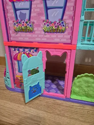 Casa Enchantimals con accesorios