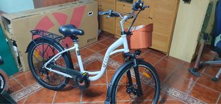 Bicicleta Eléctrica DYU C6 350W 36V