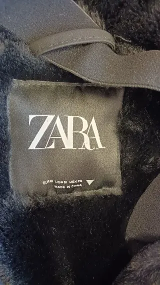 Abrigo Zara Negro Talla S No es mi talla.