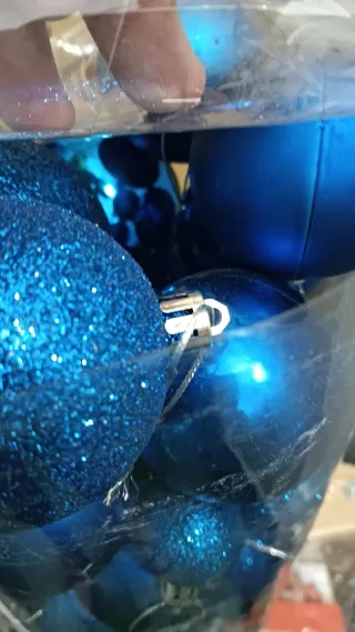 Bolas de Navidad Azules Brillantes y Lisas.
