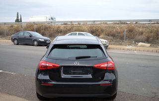 MERCEDES-BENZ CLASS A (W177) A 160 Business Soluti