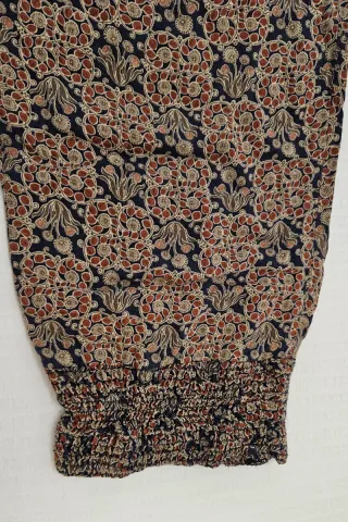 Pantalón estampado cómodo