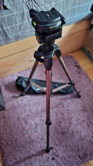 Trípode Hama para cámara