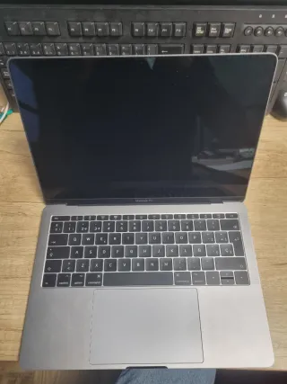 MacBook Pro 13 2016 8GB 512GB