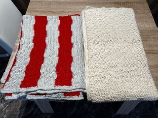 Manta tejida a mano para sofá