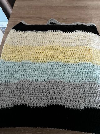 Manta tejida a mano para sofá