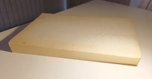 Introducción al Algebra Lineal. Medidas 31x22x3