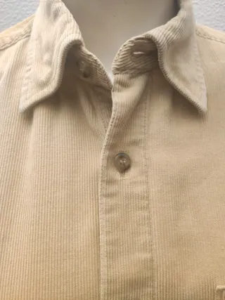 Camisa de pana para hombre color mostaza