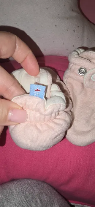 Botinhas Zás Trás Rosa 6-12 meses