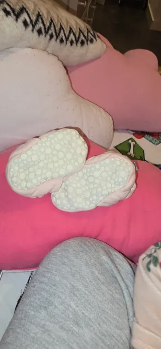 Botinhas Zás Trás Rosa 6-12 meses