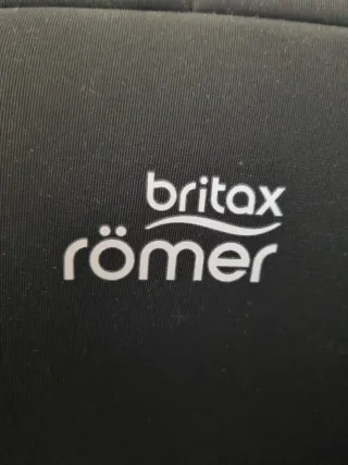 Silla de coche para bebé como nueva