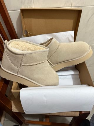 Botas UGG bege plataforma