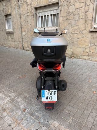 Piaggio Beverly 300HPE