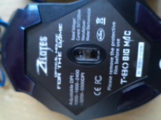 Ratón Gaming Zelotes Negro y Azul