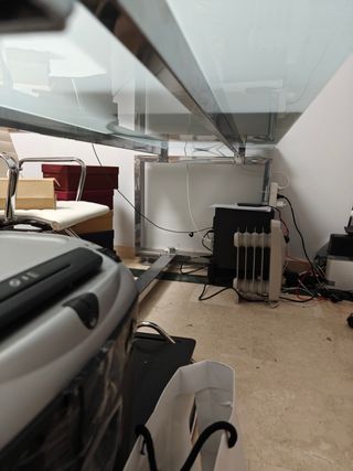 Mesa de despacho cristal y metal