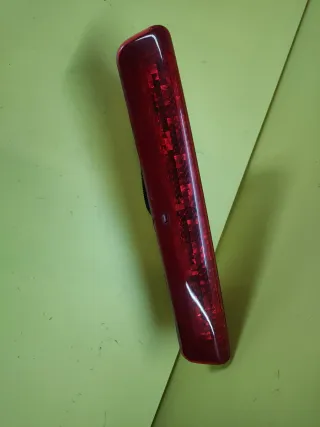 TERCERA LUZ FRENO PEUGEOT 307SW RANCHERA-FAMILIAR