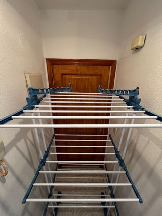 Tendedero vertical plegable