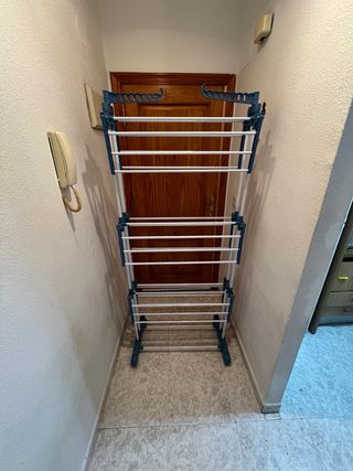 Tendedero vertical plegable