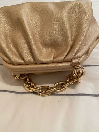 Borsa CaffèNoir dorata con catena