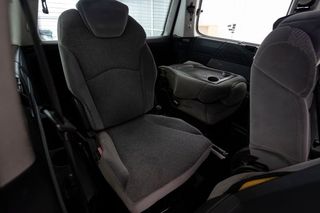 Peugeot 807 2.0 HDI 120 cv