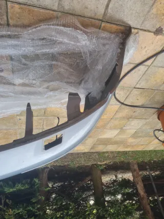 Ford Mondeo ST 220 paragolpes defensa delantero