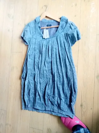 Vestido estampado floral azul y verde