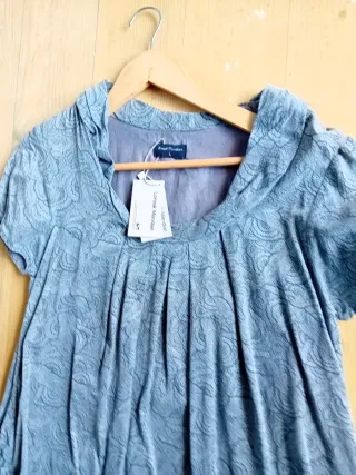 Vestido estampado floral azul y verde