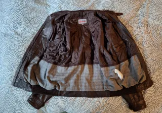 Giacchetta in pelle a tre quarti marrone