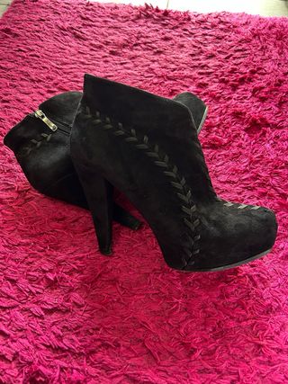 Stivaletti Guess n.39 camoscio nero