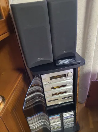 Equipo de música ONKYO 4 elementos