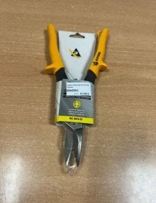 Tijeras Chapa Recta Altuna 250mm