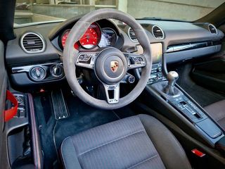 Porsche 718 BOXSTER T